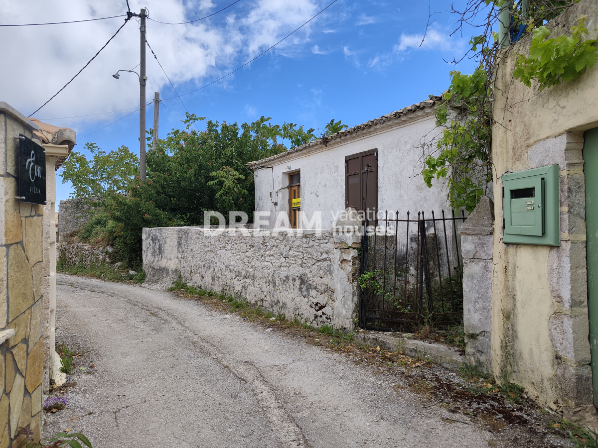 property-img