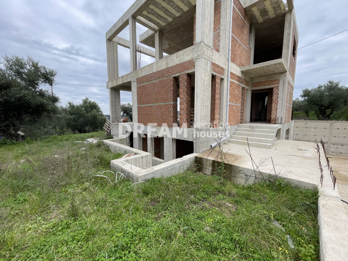 property-img